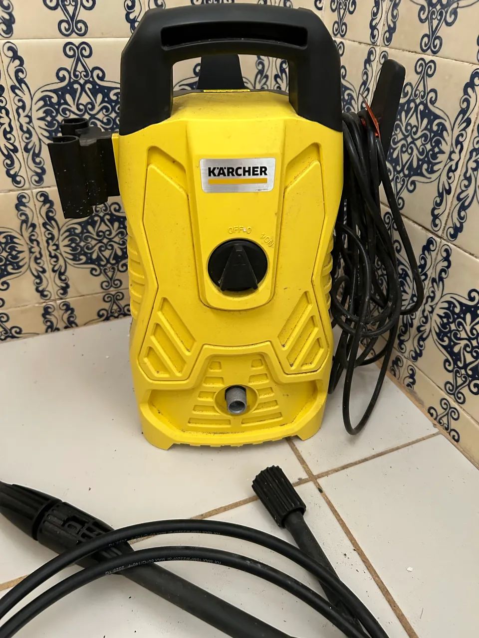 Lavadora de compressão karcher compacta 