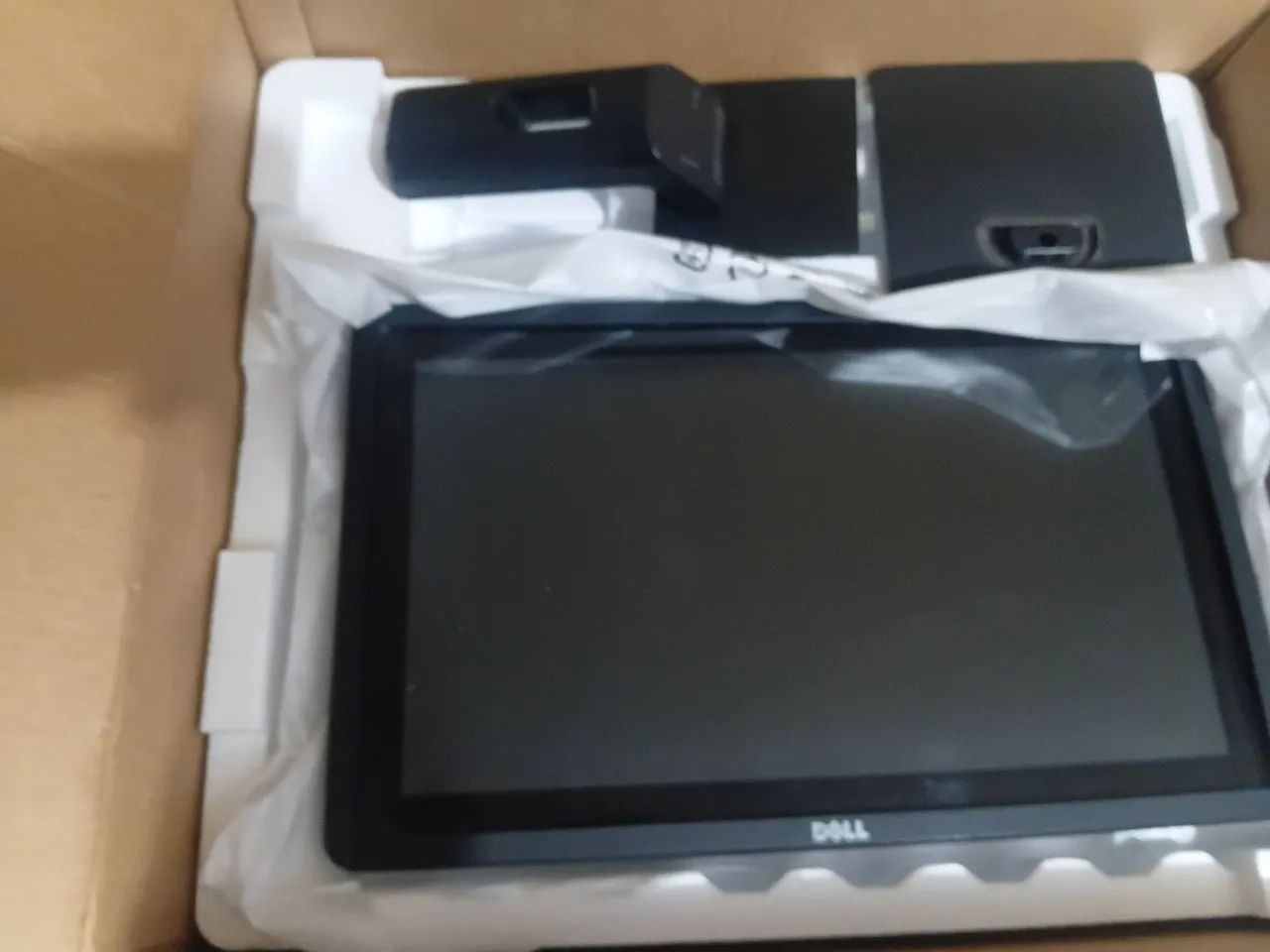 Troco em ssd e placa de video (monitor 24 polegadas Dell profissional 60hz )...