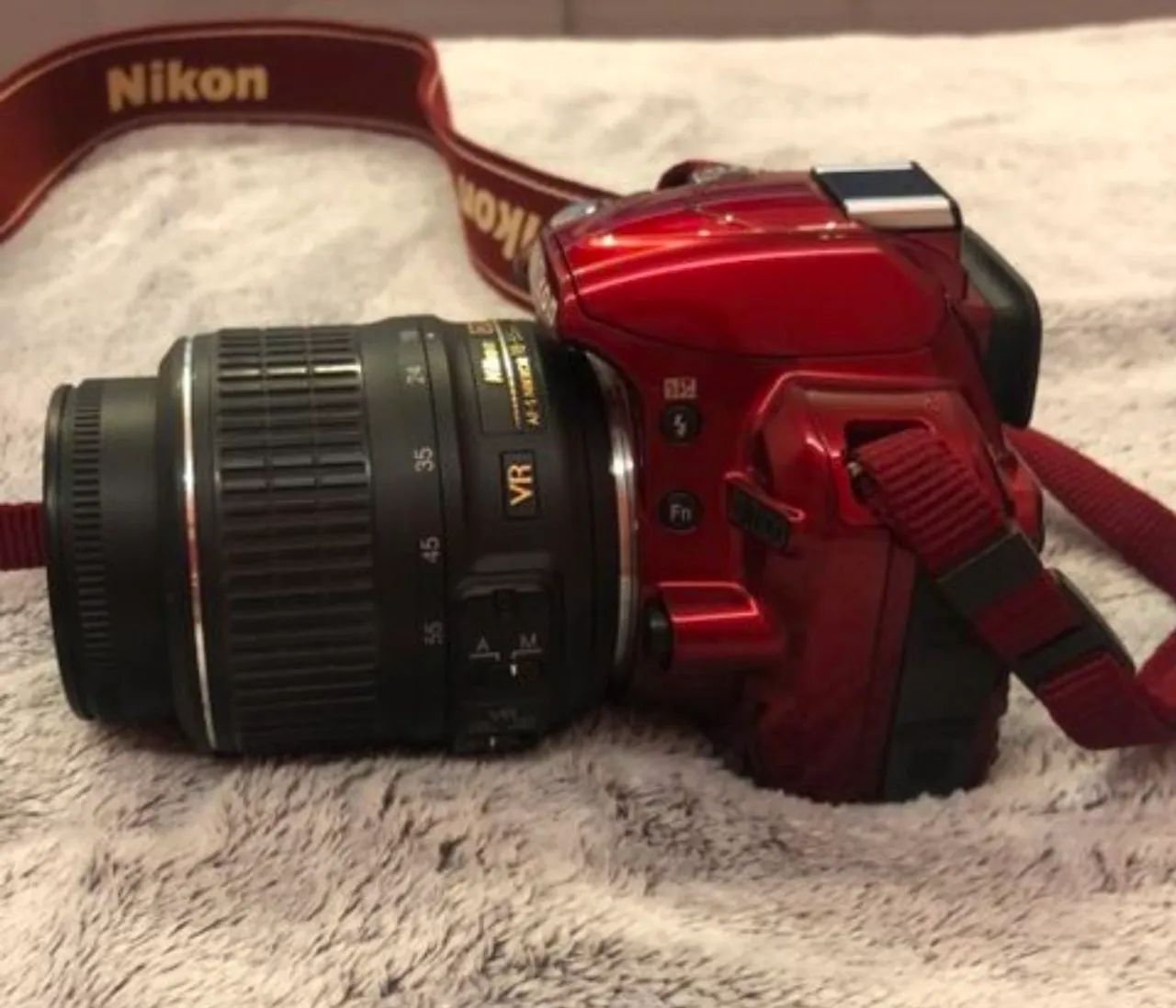 Nikon D3100 vermelha - Foto 2