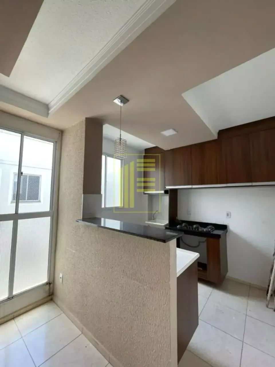 Apartamento com 2 quartos e garagem, com armários planejados - Foto 5