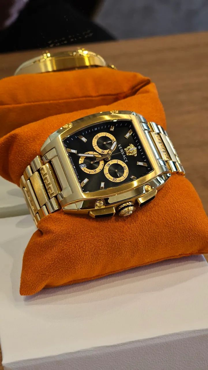 Relógio Versace Suíço de Luxo RARIDADE  - Foto 5