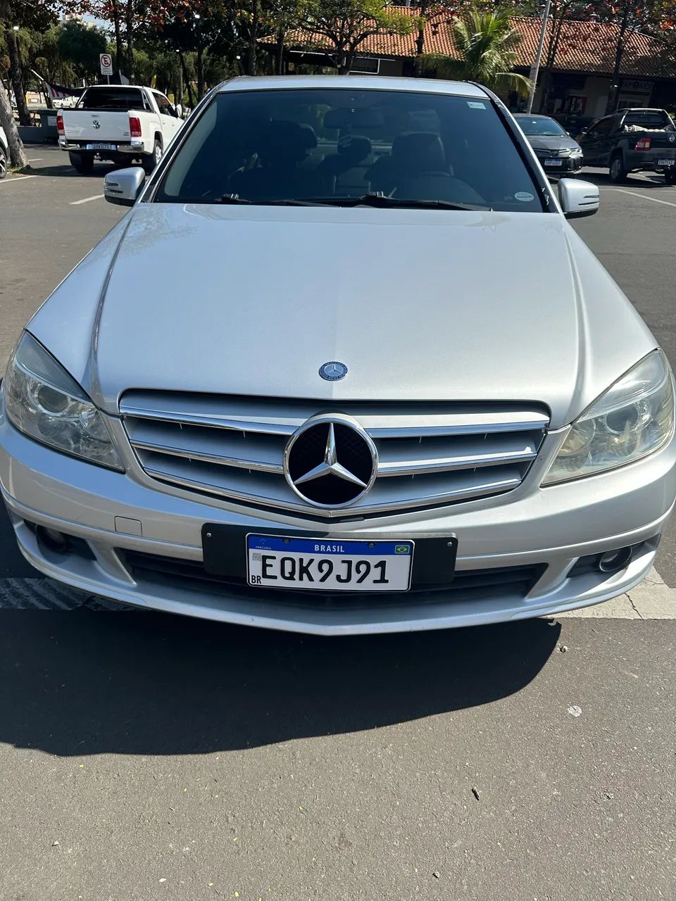Mercedes-Benz C-180 CGI Classic 1.8 16V 156cv Aut. 2011