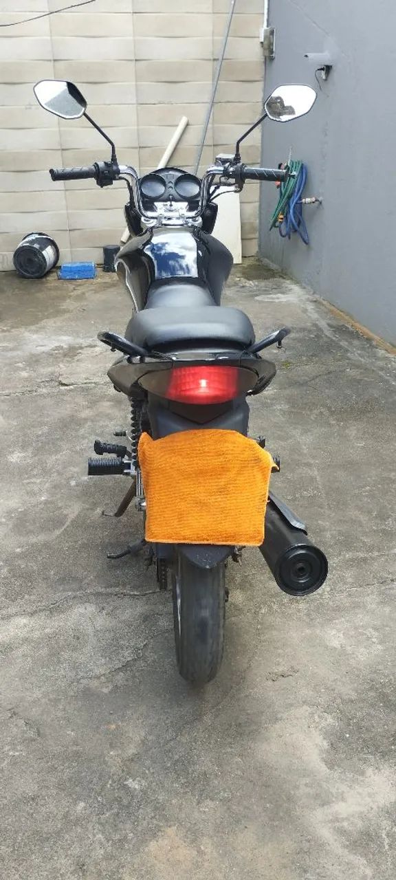 Titan 150 emplacada pra 2027toda filé só pegar e andar