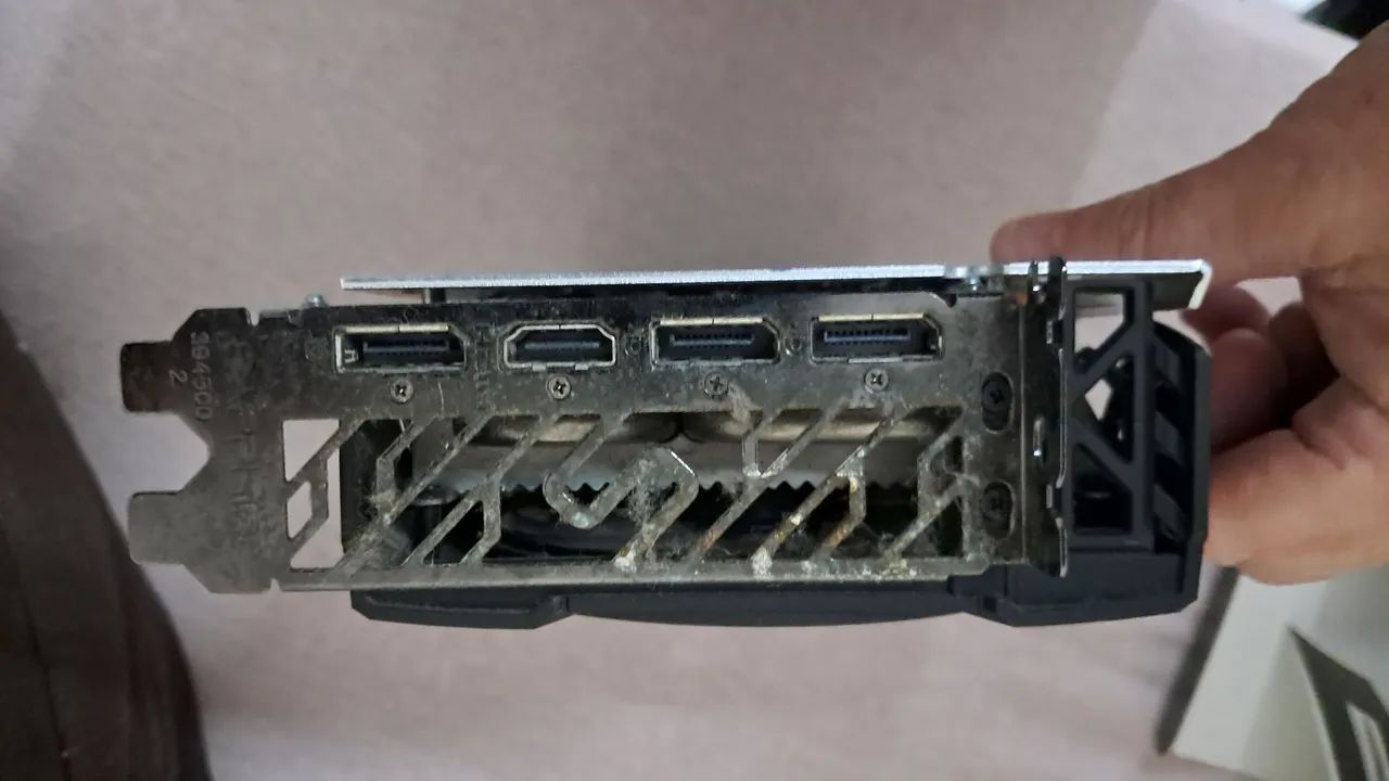PLACA DE VIDEO AMD Radeon RX 6700 XT 12GB - Foto 4