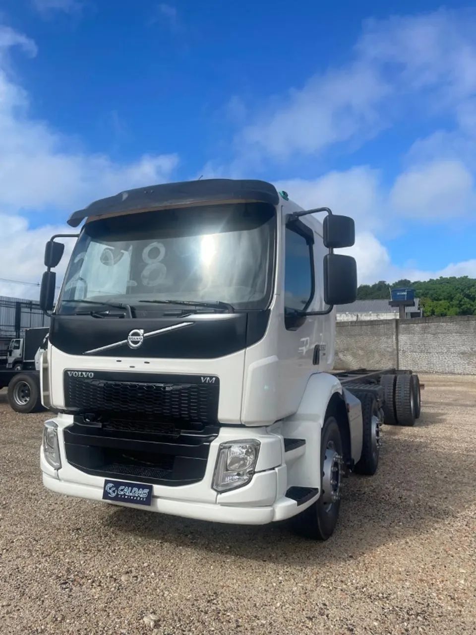 volvo vm 330 i-shift  ano 2018 
