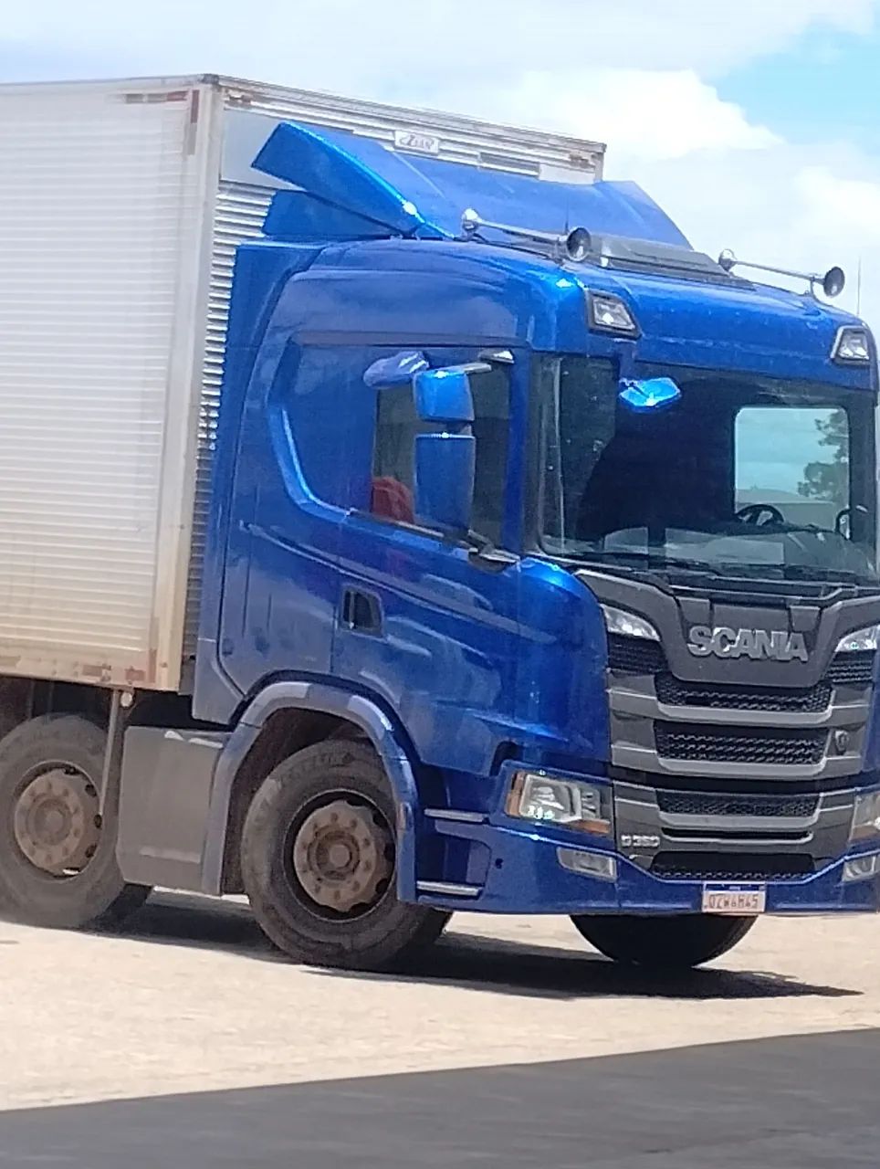 Contratar -se Eletricista Auto elétrica .