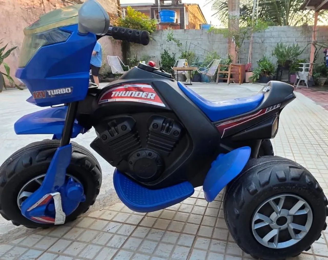 Vendo carcaça de moto elétrica infantil 