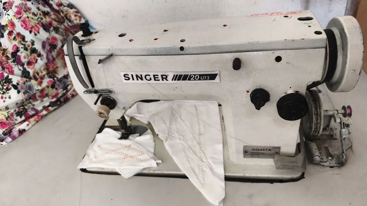 Máquina SINGER 