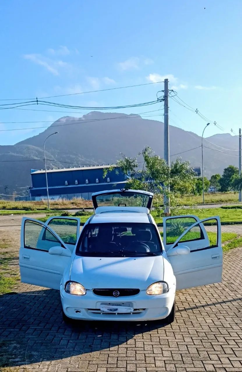 Chevrolet Corsa Wind 1.0 Mpf/milleniumi/ EFI 4P 2002 - Foto 2