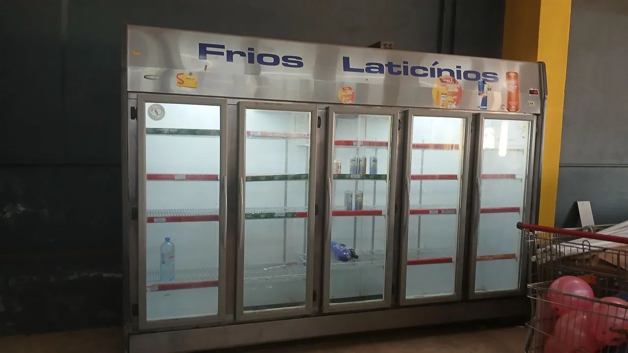 Expositor refrigerado 5 portas 2310 LT - Foto 4
