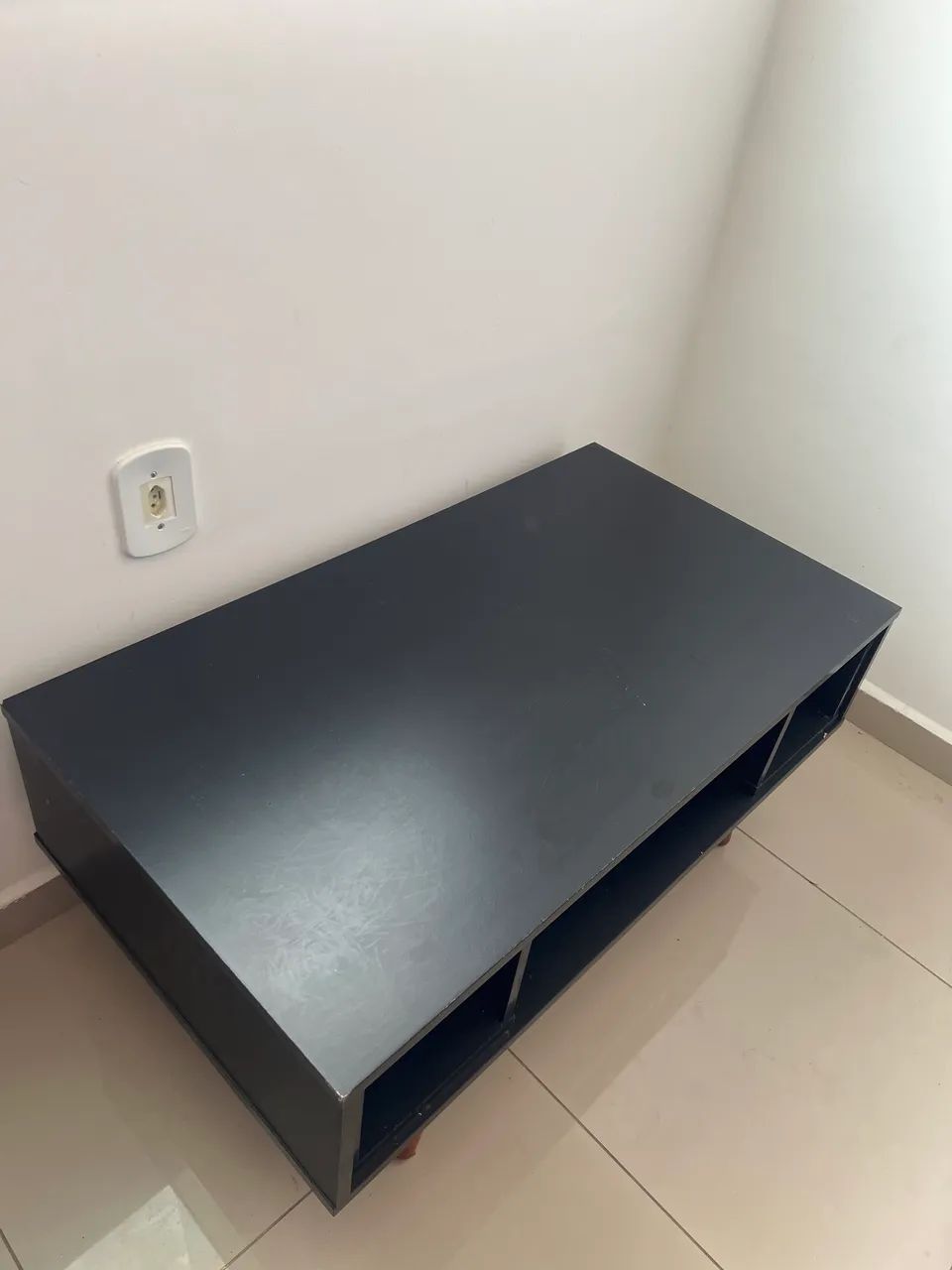 Mesa de Centro de Madeira Pés Palito Retrô 45 Olivar Móveis  - Foto 4