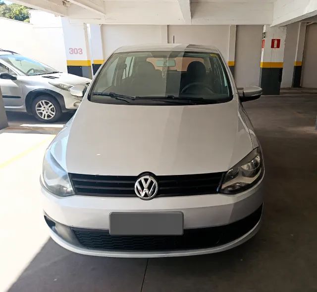 Volkswagen Fox Fox 1.0 Mi Total Flex 8V 3p 2013