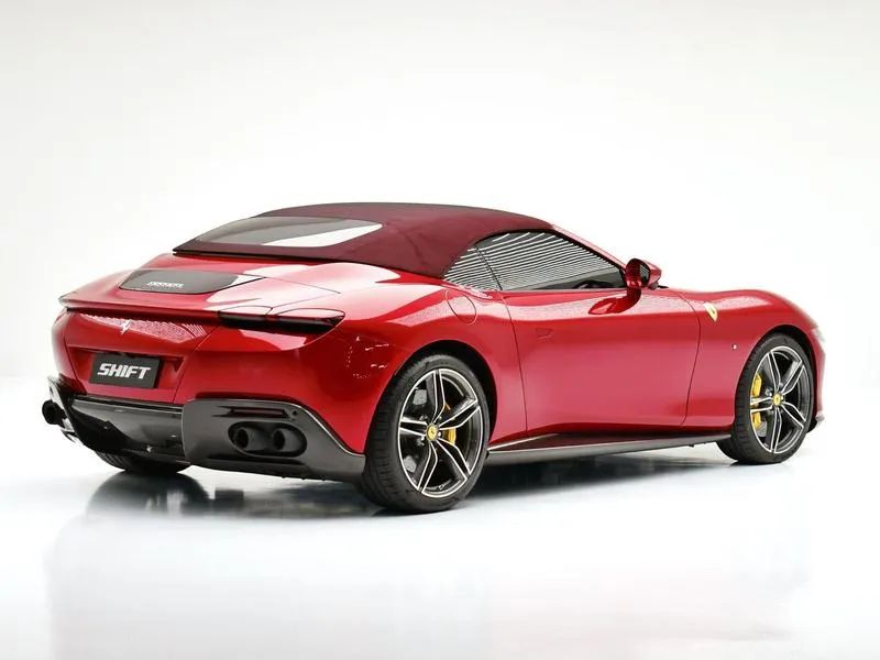 Ferrari Roma Spider 3.9 V8 620cv, foto 2 de 13