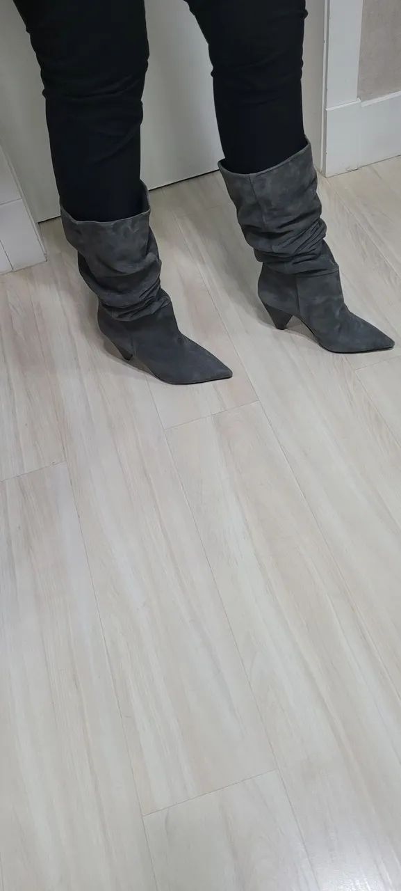 Bota de couro Animale - Nova - Foto 2
