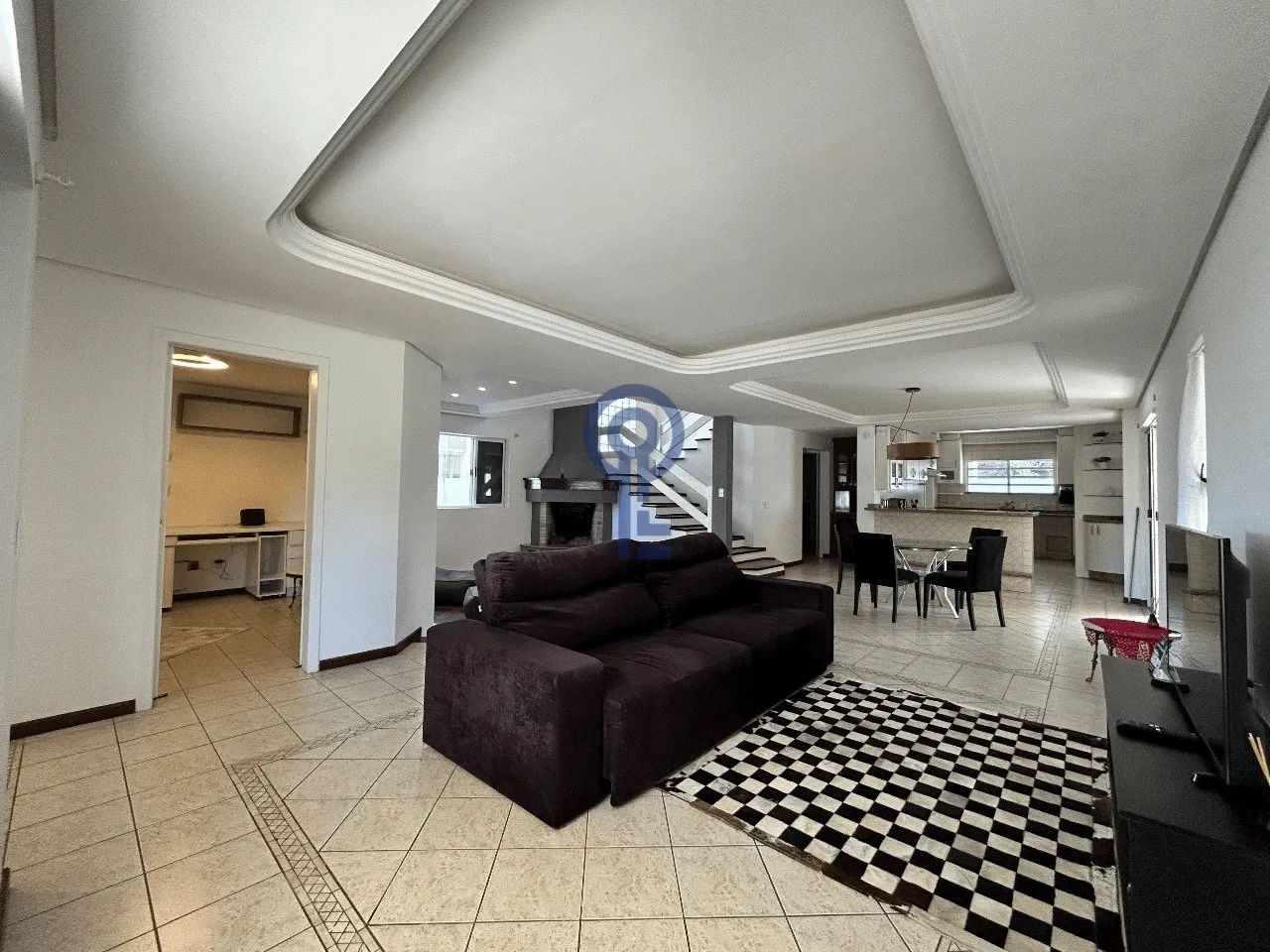 Casa com 3 Suítes, Piscina e Espaço Gourmet | Jurerê - Foto 3