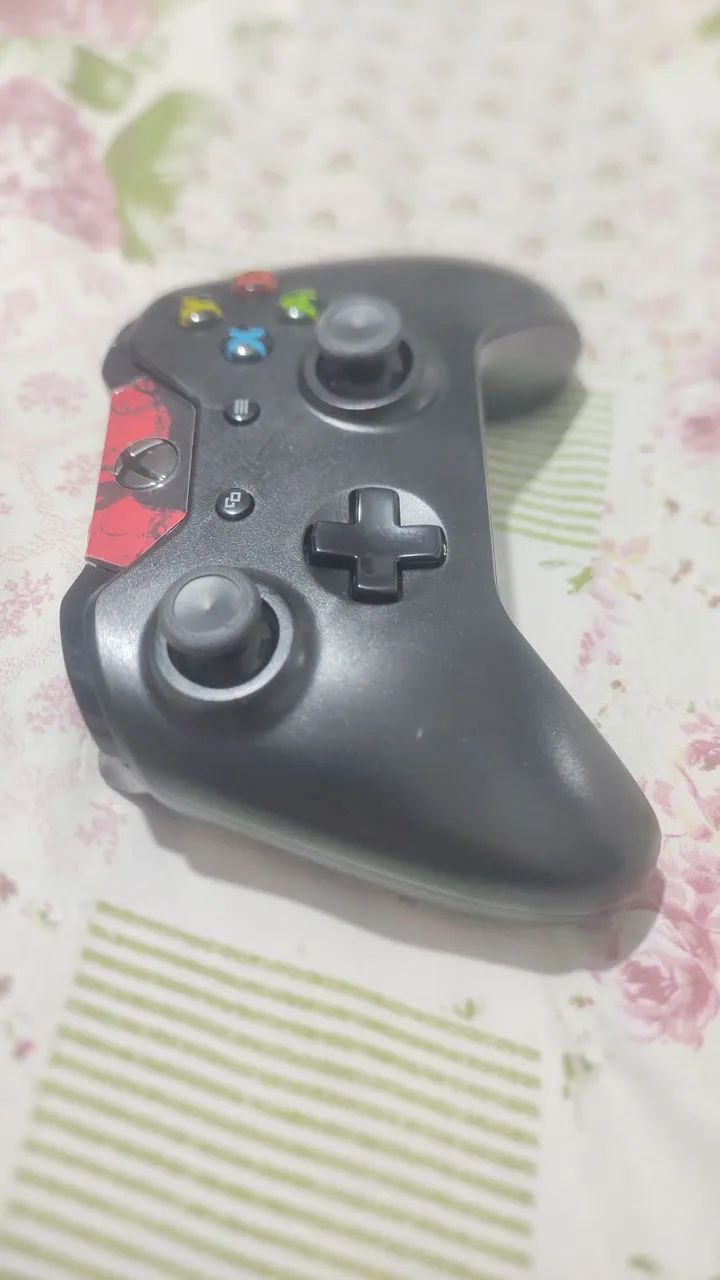 Controle Xbox one, sem entrada P2  - Foto 4