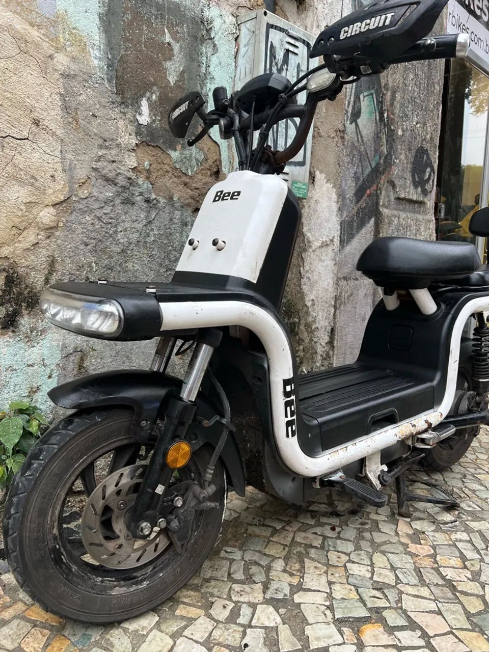 Bee U1 Scooter elétrica  - Foto 4