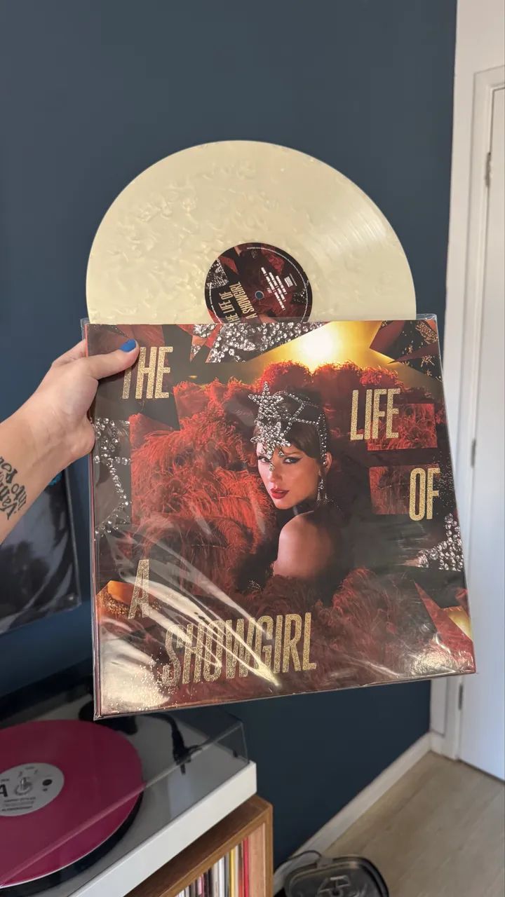 lp the life of a showgirl - taylor swift (tiny bubbles) - CDs