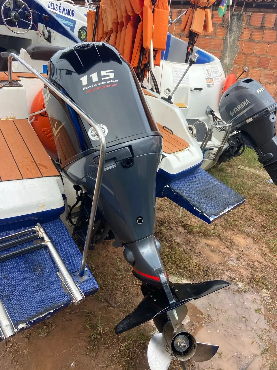 Lancha cobra com motor 115 Vmax - Foto 3