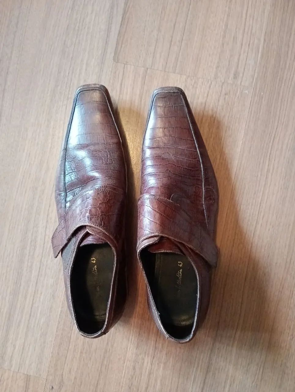 Sapato ZARA 43