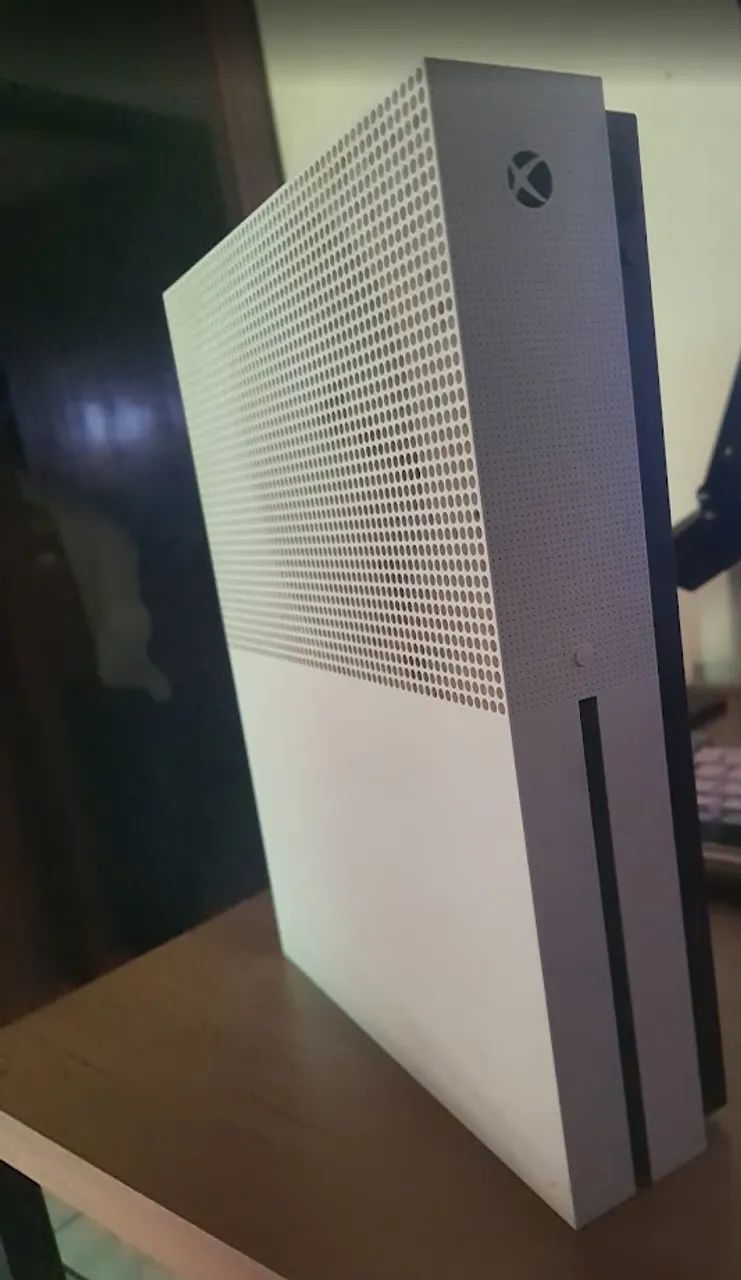 Xbox One S 1TB - Foto 3