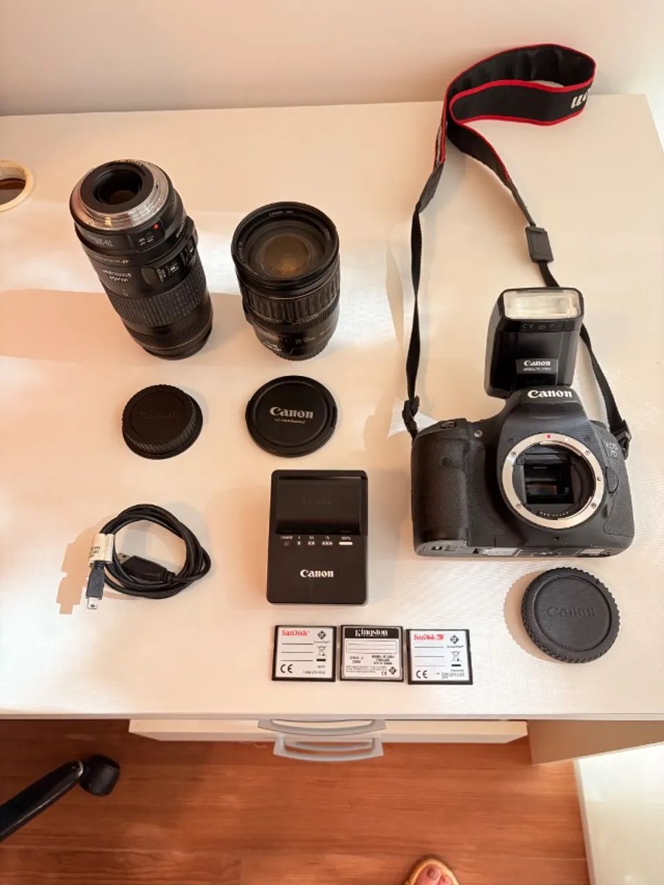 Kit Câmera Canon Eos 7d, 11.231 Clics. 
