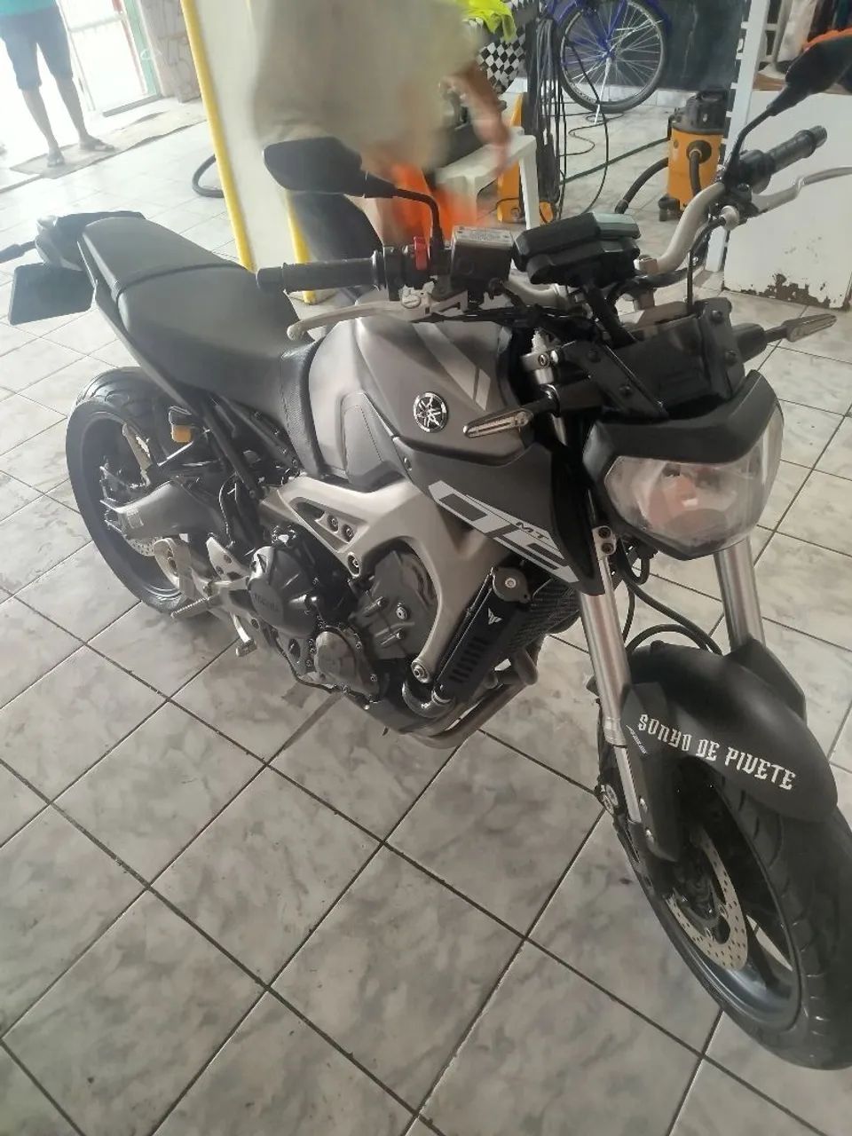 MT 09 