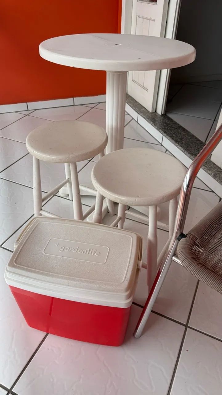 2 Cadeiras + Mesa + 2 Banquinhos + Cooler - Foto 5