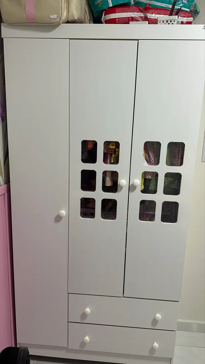 Quarto de bebê guarda-roupa + berço  - Foto 3