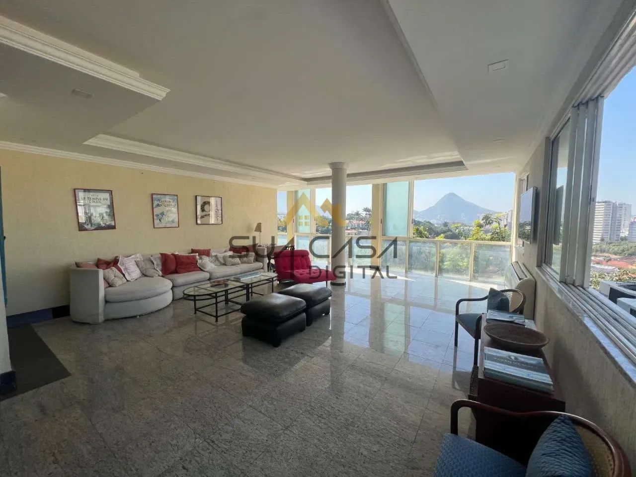 Leblon | Casa 5 quartos, sendo 4 suites REF: IPCS3895 1