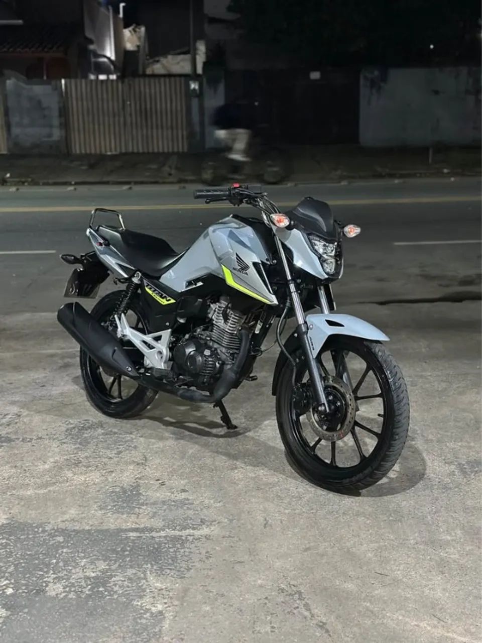 CG TITAN 2025 IMPECÁVEL - Foto 4