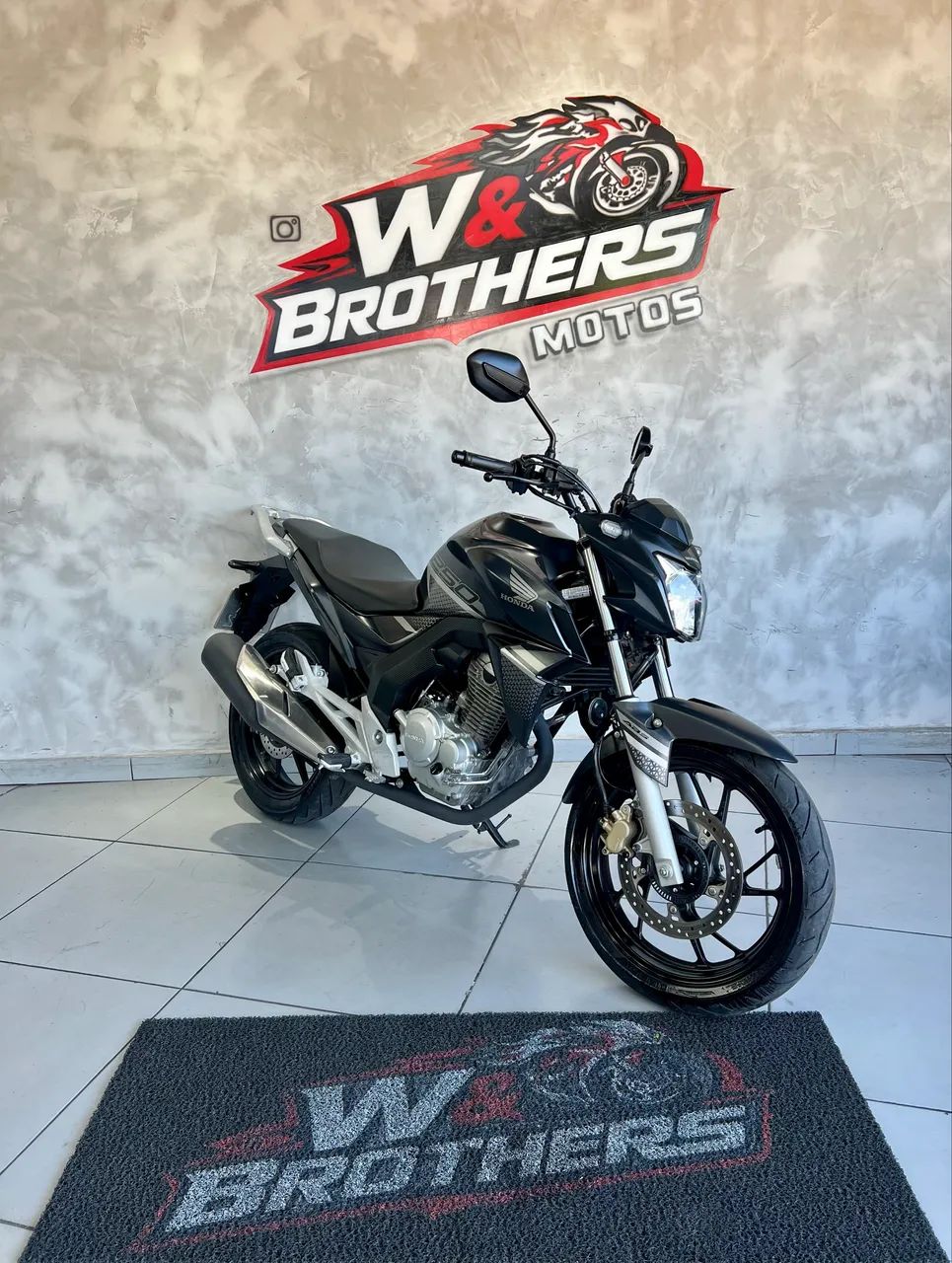 CB250 TWISTER 2022 ( baixa km ) 