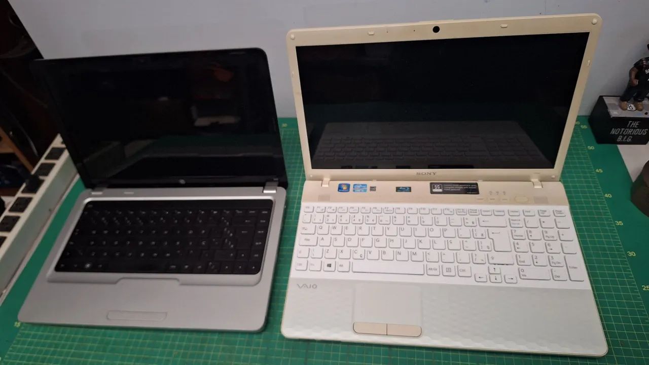 Notebook Sony vaio + notebook HP *leia*