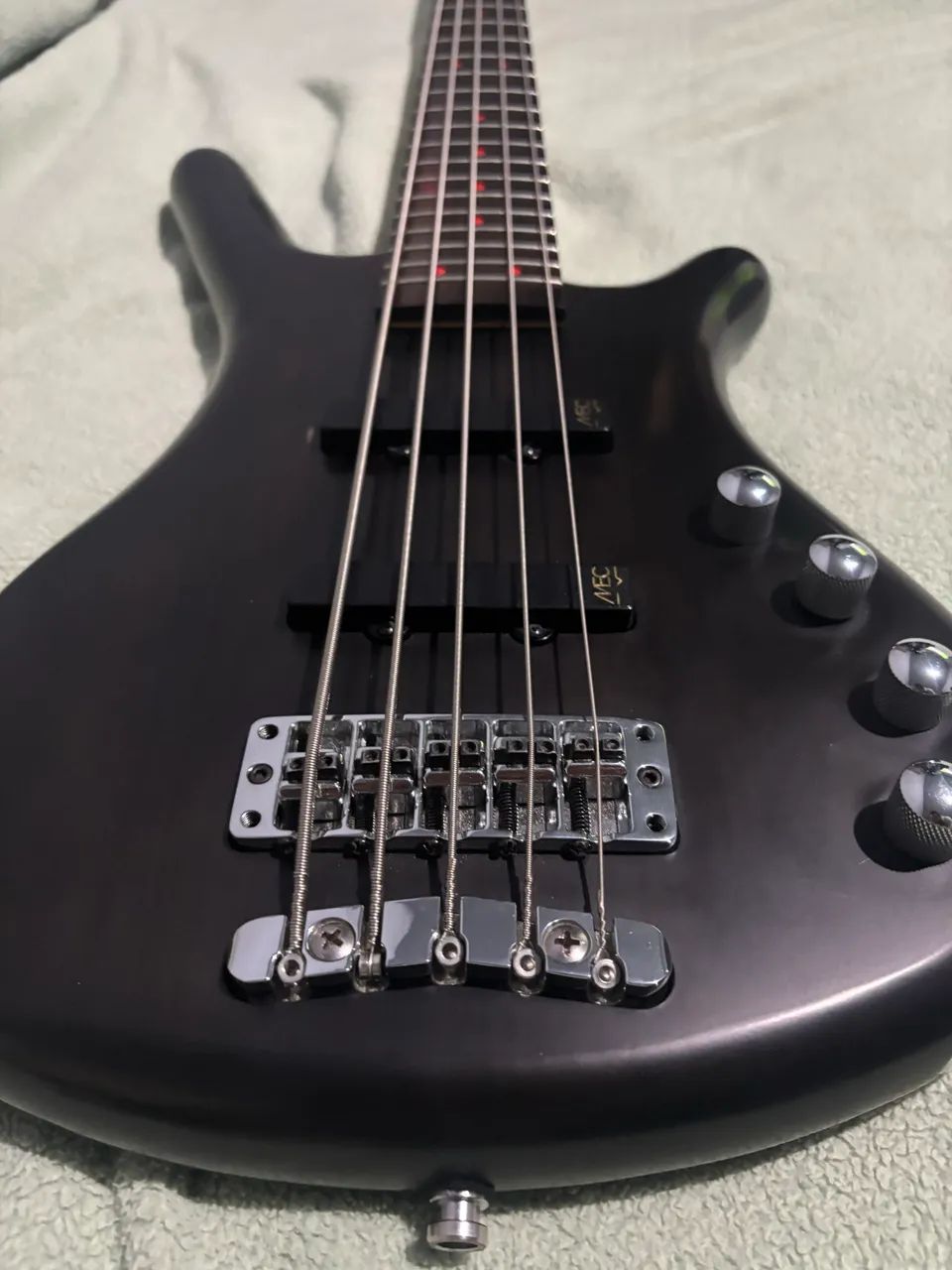 Baixo Rockbass 5c