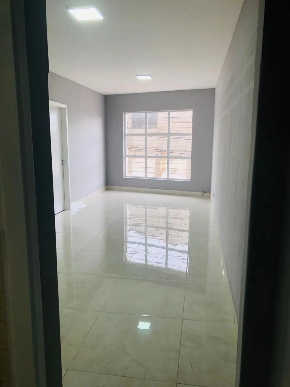 Grande e Ótimo apartamento, bem localizado - Foto 2