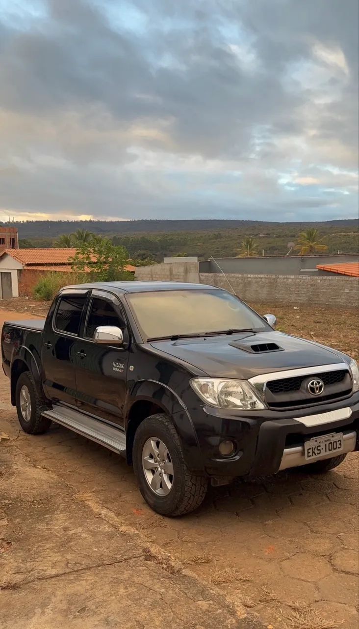 Toyota Hilux 2011