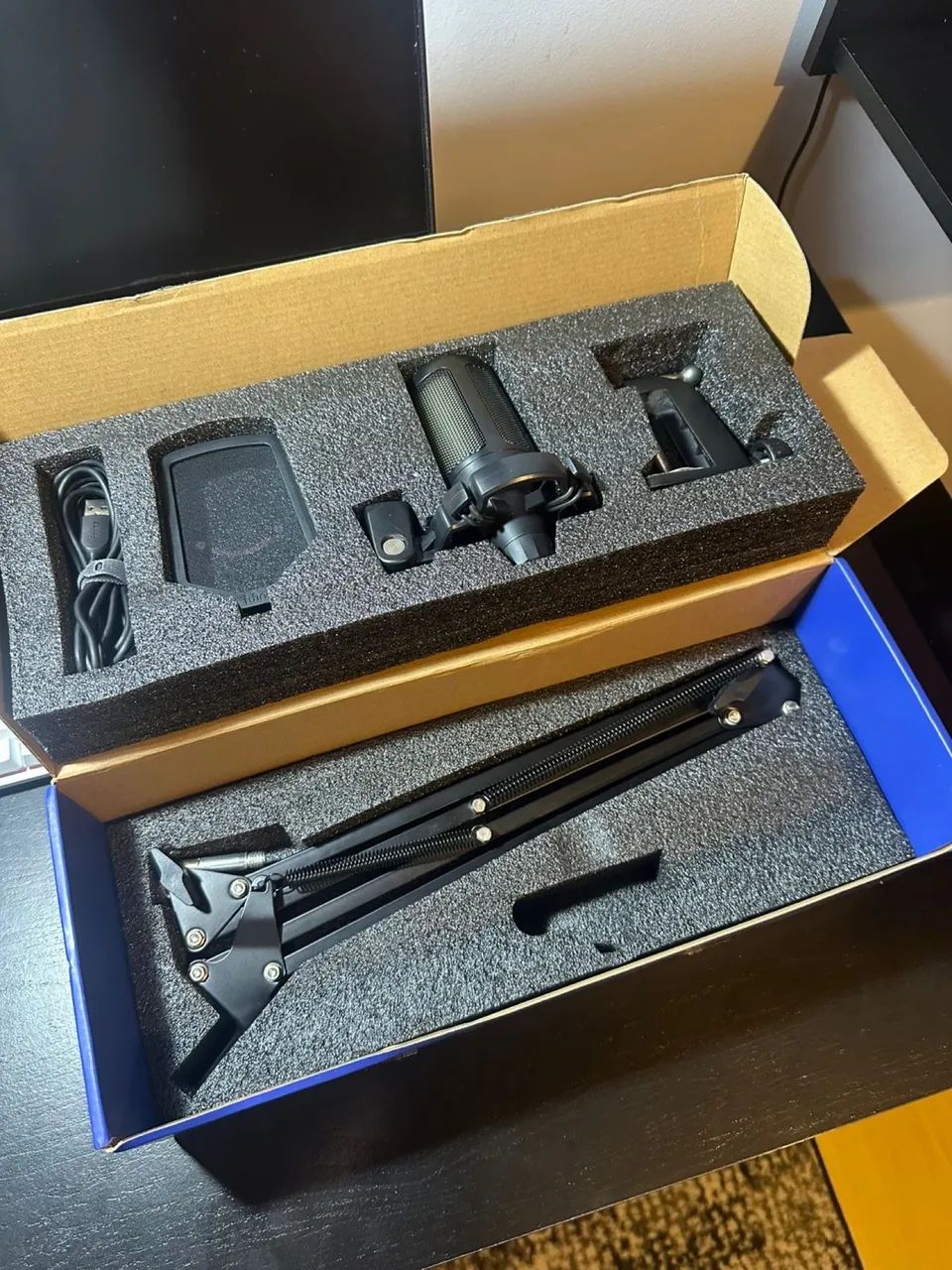 MICROFONE DE MESA 