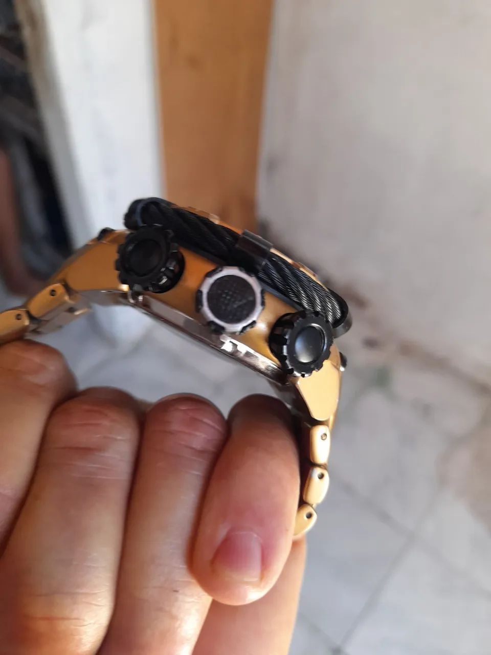 Vendo um relógio Invicto cronógrafo funcionando perfeitamente  - Foto 2