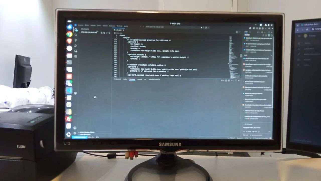 Trata-se do moMonitor TV LED de 21,5 polegadas da Samsung.