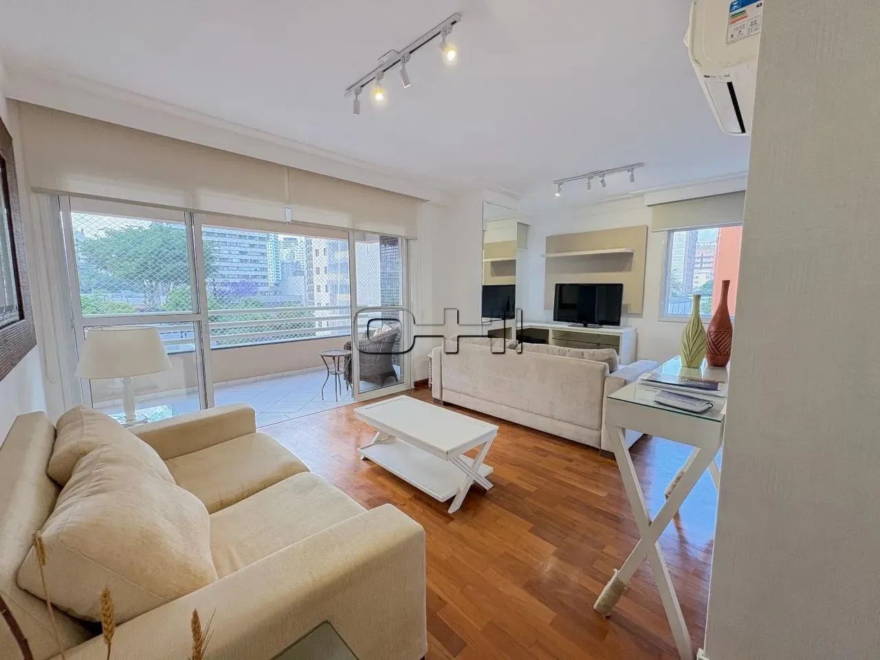 Aluguel Apartamento 4 Dormitórios - 137 m² Vila Olímpia - Foto 2