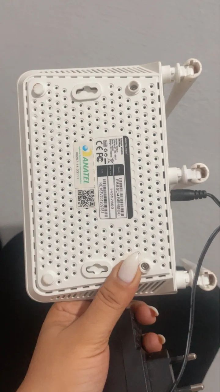 Roteador Multilaser RE163V Wi-Fi 300 Mbps 3 Antenas - Excelente Estado - Foto 2