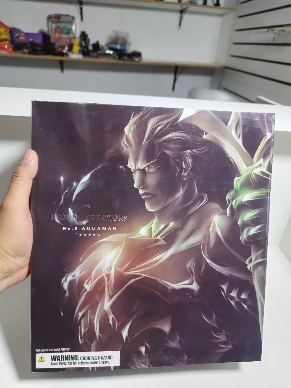 Boneco - play arts Aquaman 