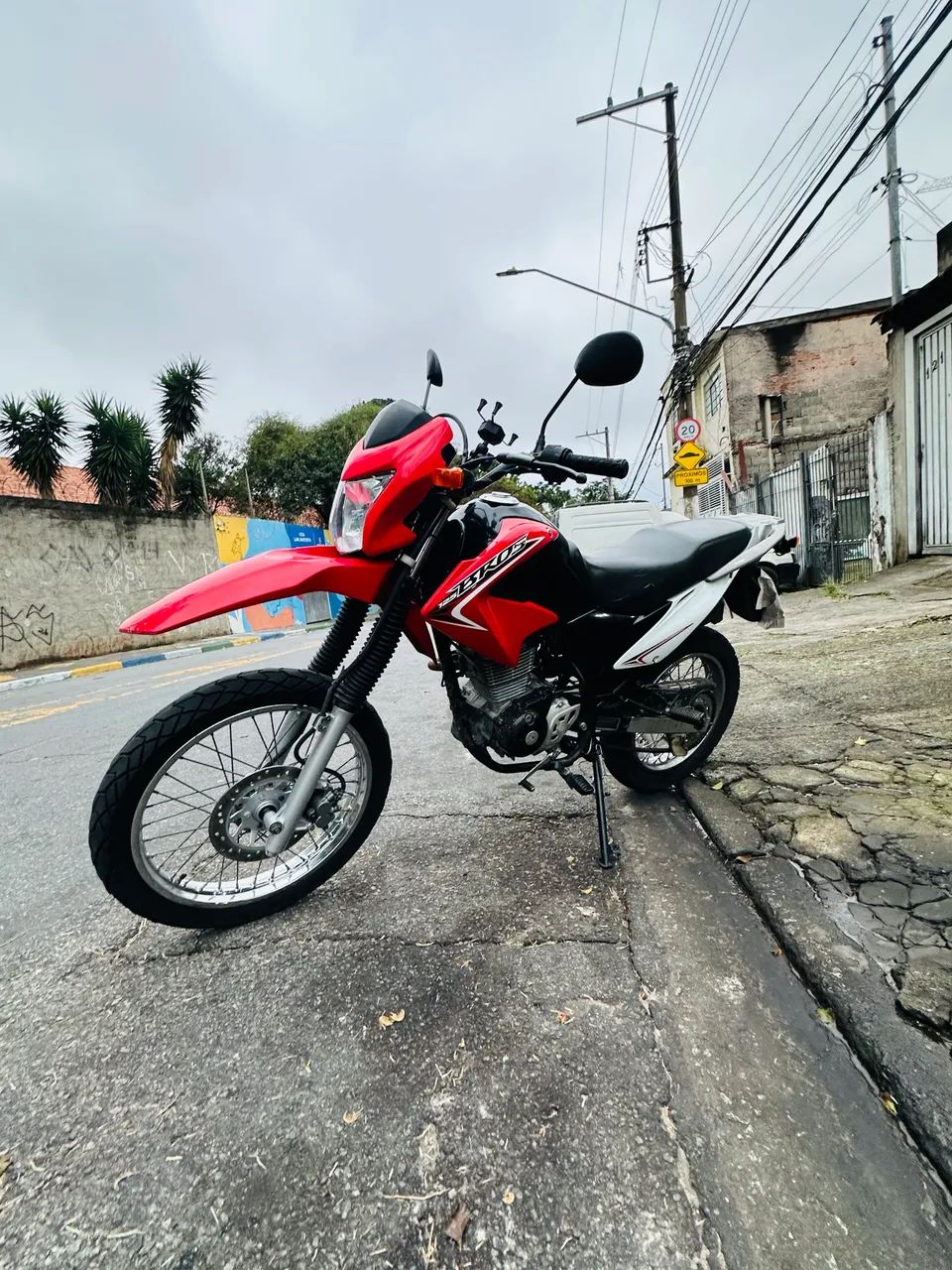 HONDA BROS 2014 - Foto 2