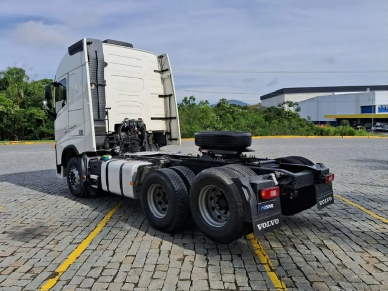 Volvo Fh 420 6x2 Renovação Da Frota Friboi - Foto 9
