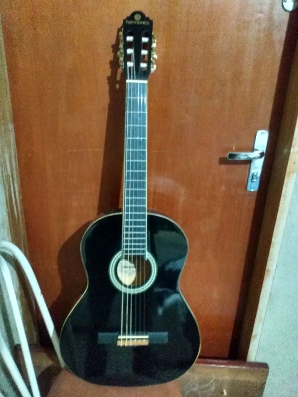 Violão preto da marca Hamonics (já vem com a capa) - Foto 3