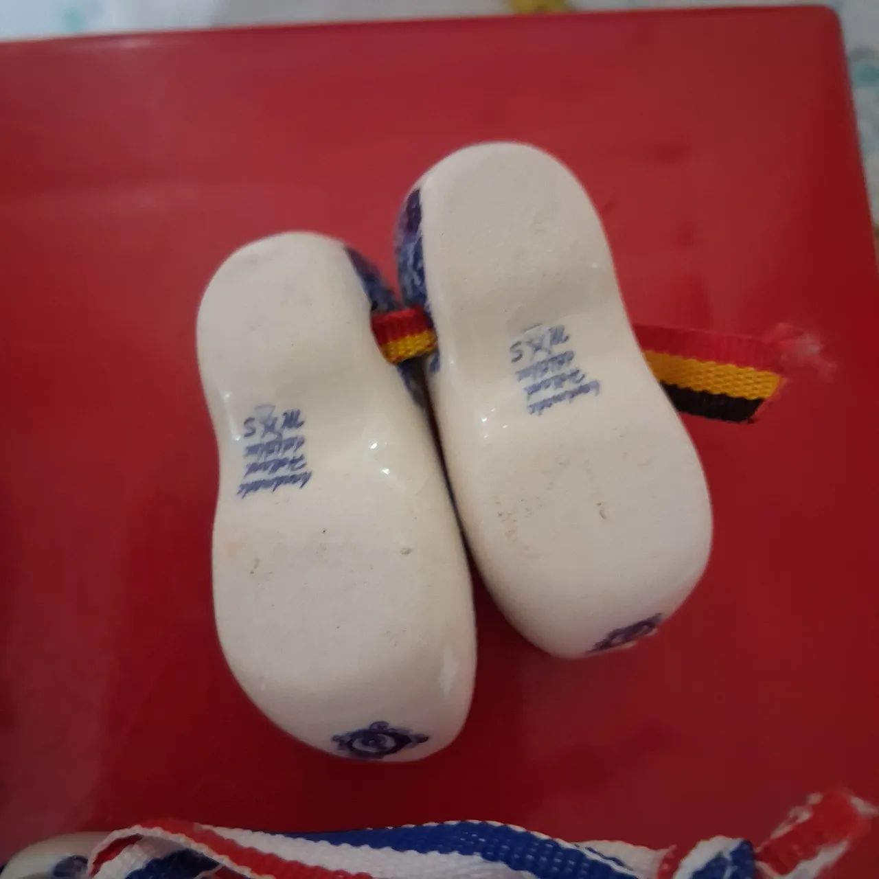 Sapatinhos louça,  2 pequenos e 1 médio..perfeitas  - Foto 4