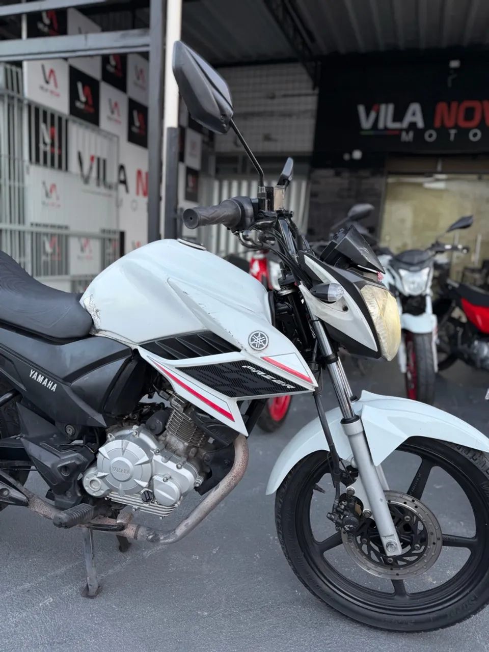 FAZER 150 2015 $8.990 - Foto 3