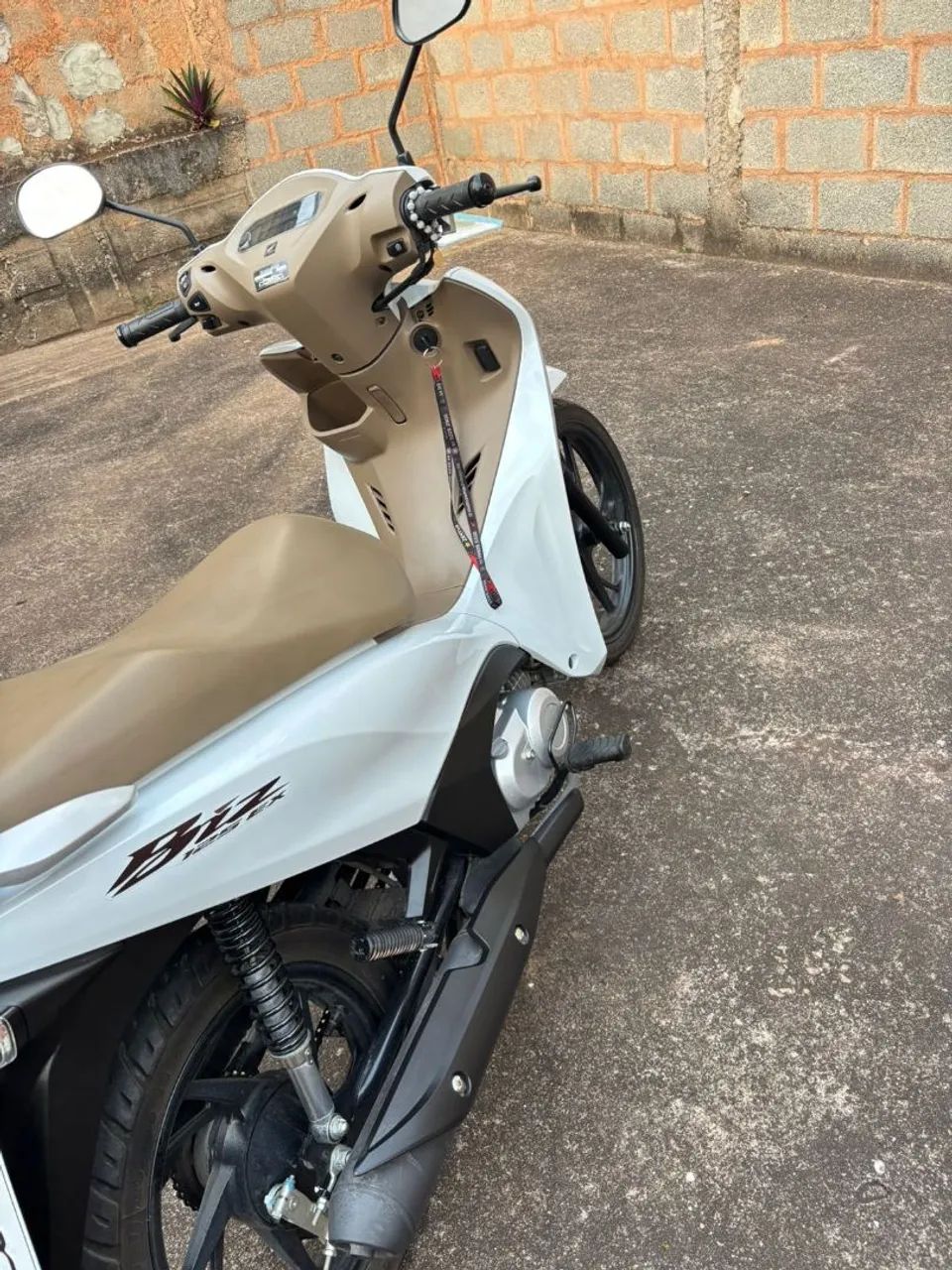 Honda bis muito nova - Foto 2