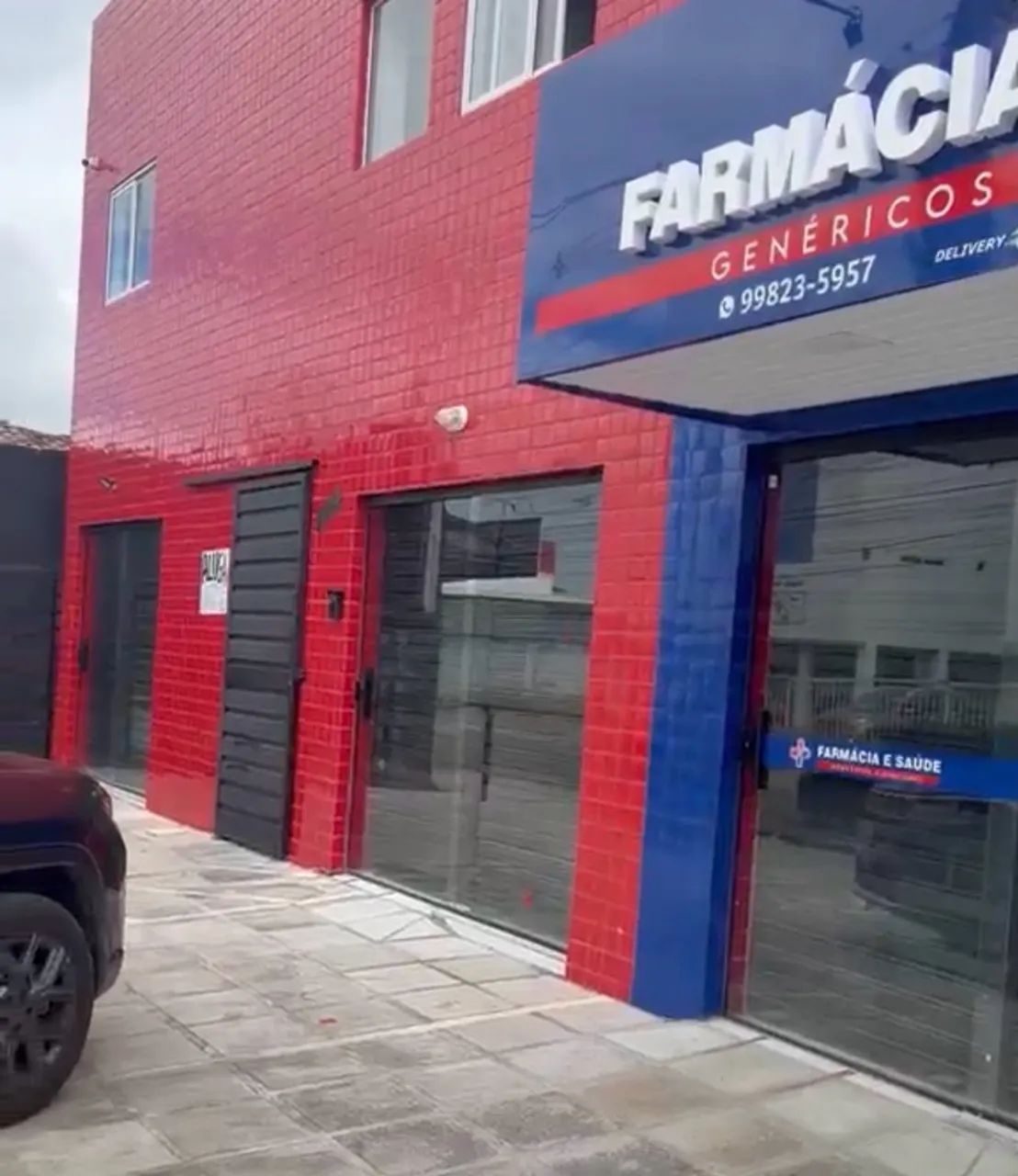 SALA COMERCIAL PRINCIPAL VALENTINA 
