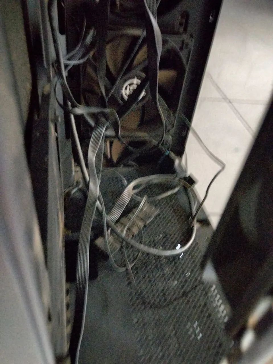 gabinete gamer tgt tracer com 3 fans - Foto 5